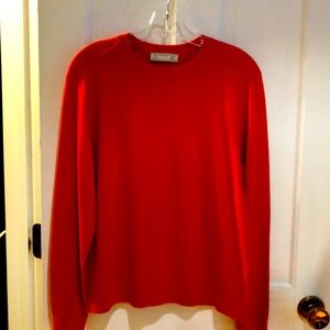 Beautiful organic cotton crewneck sweater